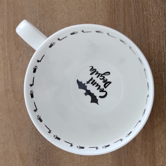 Portobello By Design “Count Dogula” Halloween Jumbo Mug – 16 oz – Bulldog Vampir - Picture 6 of 8